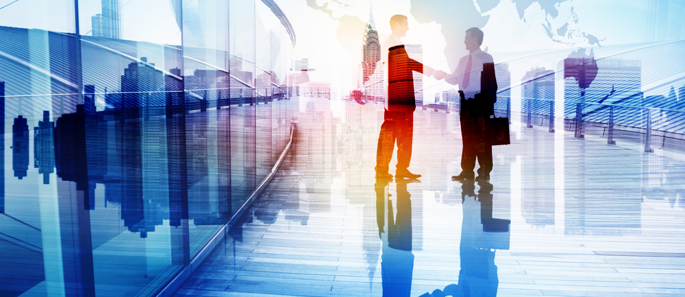 Silhouette mit Gesch&auuml;ftsleuten